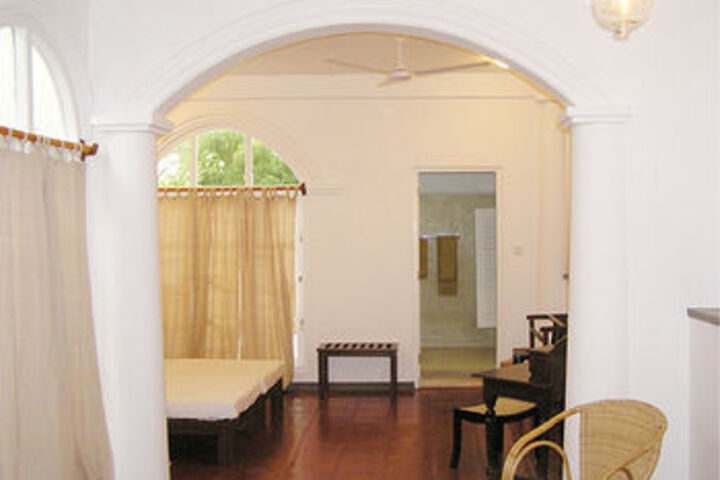 Room 3 of 13