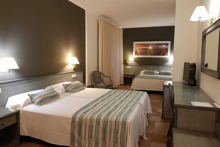 Room 29 of 102