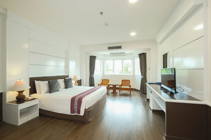 Room 25 of 55