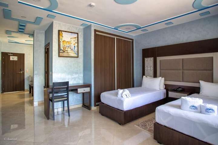Room 21 of 62