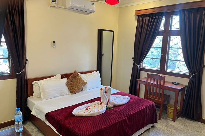 Room 48 of 92