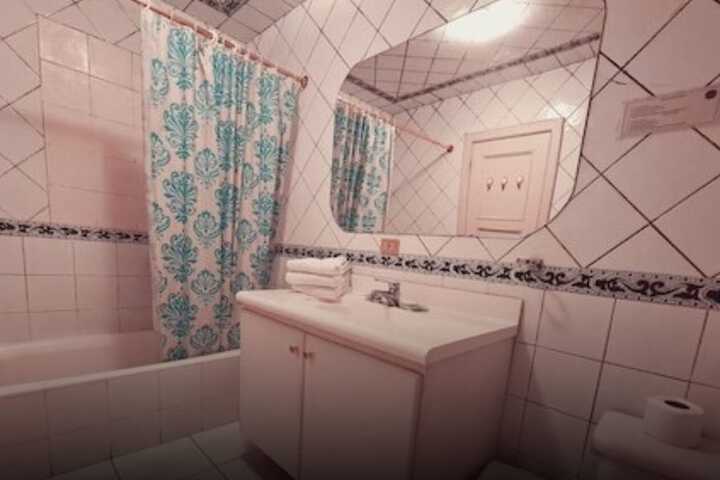 Room 75 of 105