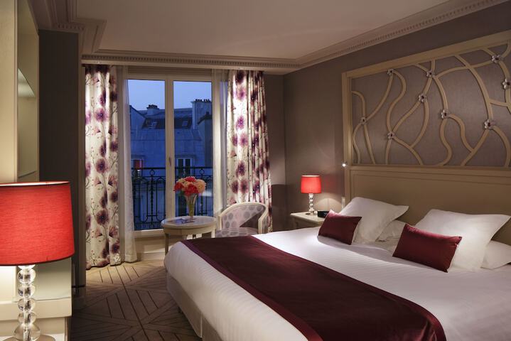 Room 4 of 53