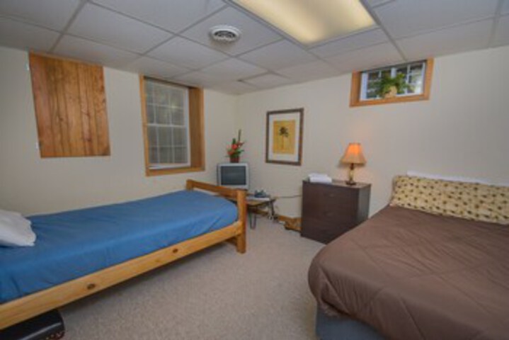 Room 28 of 30
