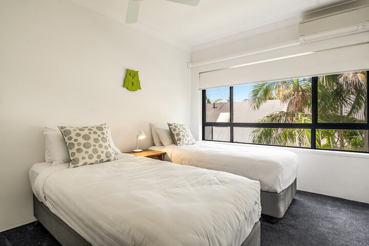 Room 4 of 21