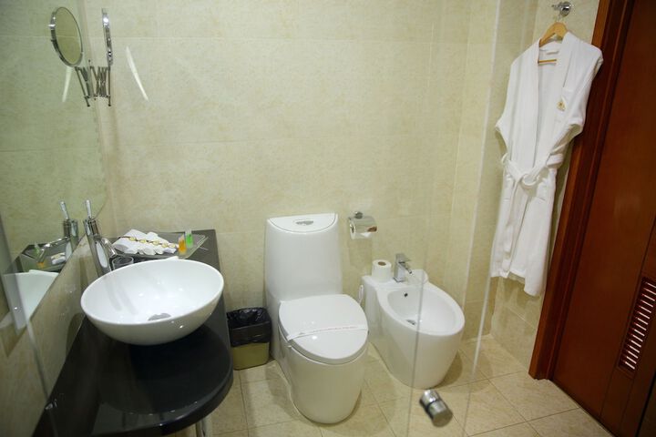 Clean Restrooms