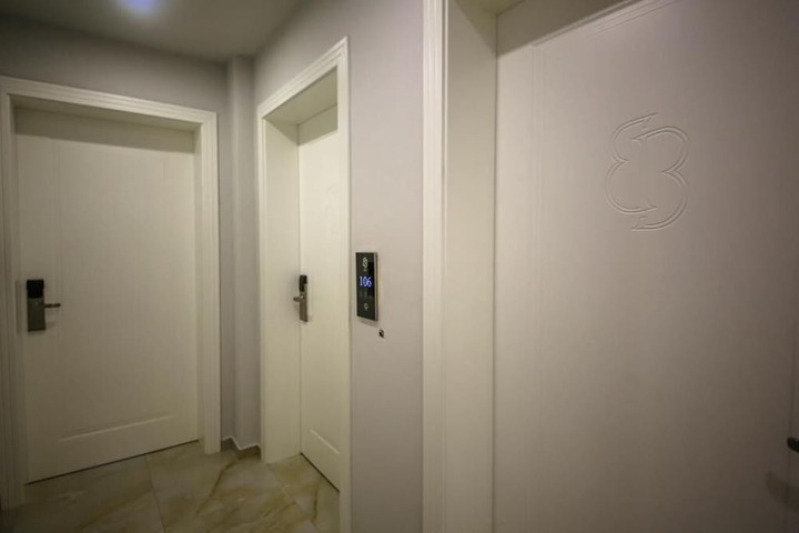 Ballroom/Hall 58 of 70