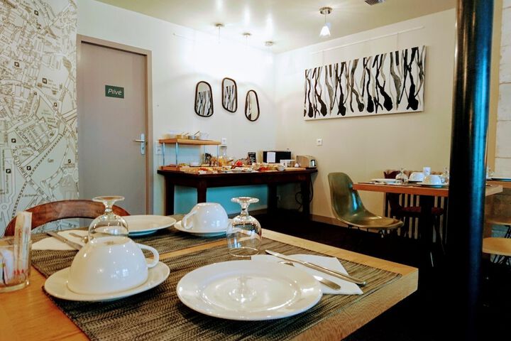 Breakfast/Coffee Service 45 of 72