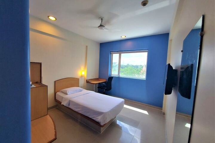 Room 26 of 56