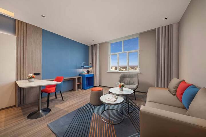 Room 29 of 43