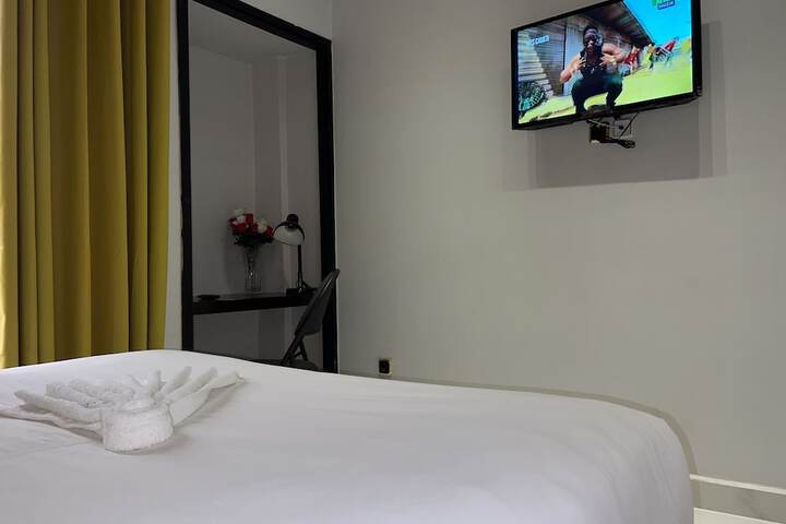 Room 19 of 54