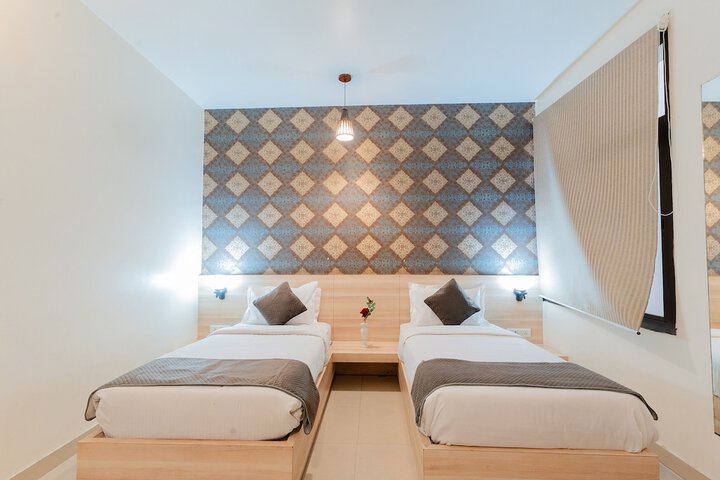 Room 14 of 36