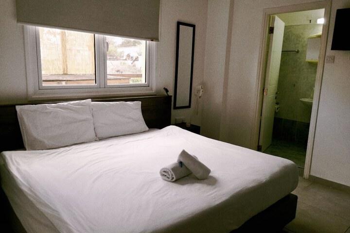 Room 44 of 110