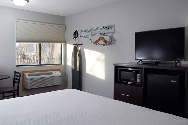 Room 10 of 55