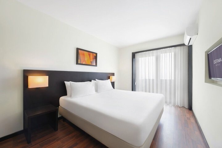 Room 50 of 135