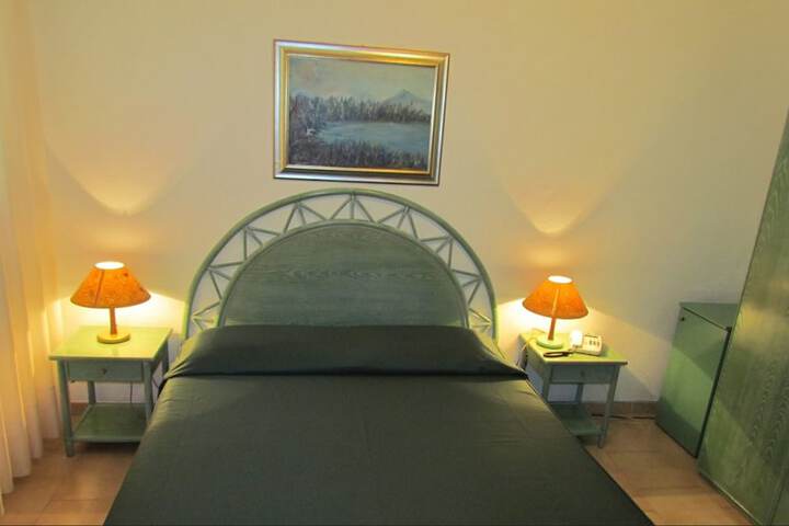 Room 9 of 23