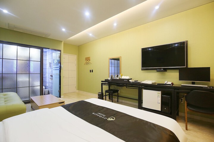 Room 22 of 39