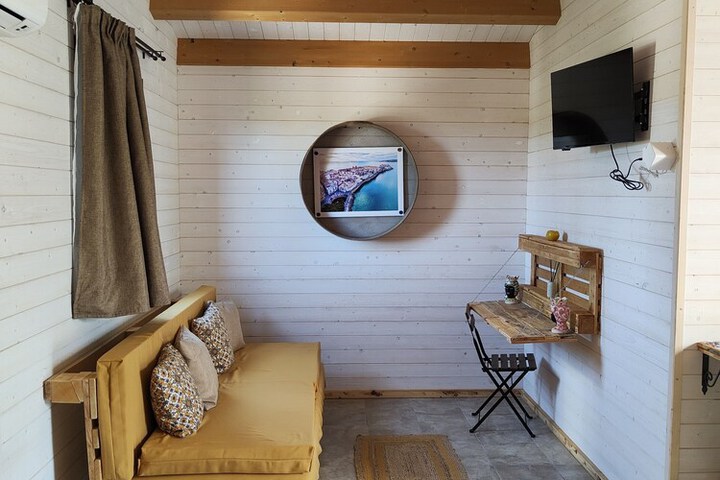 Room 28 of 109