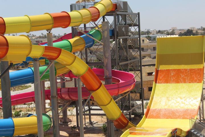 Hotel with Pool