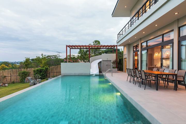 Pool 109 of 174