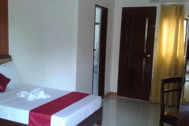 Room 9 of 69