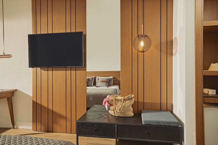 Room 22 of 126