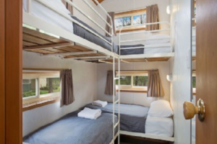 Room 175 of 406