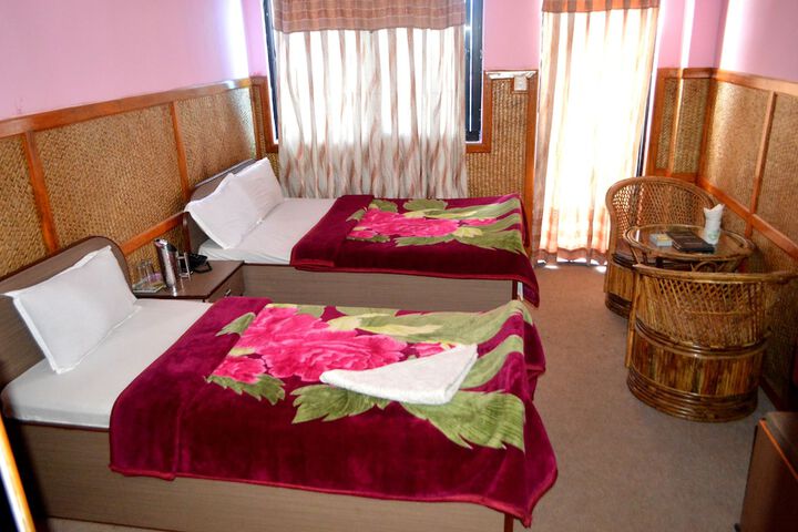 Room 8 of 26