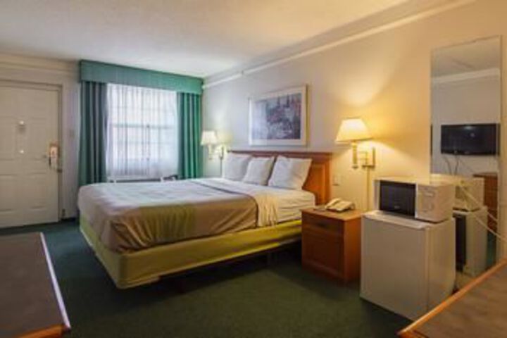Standard Room Photo