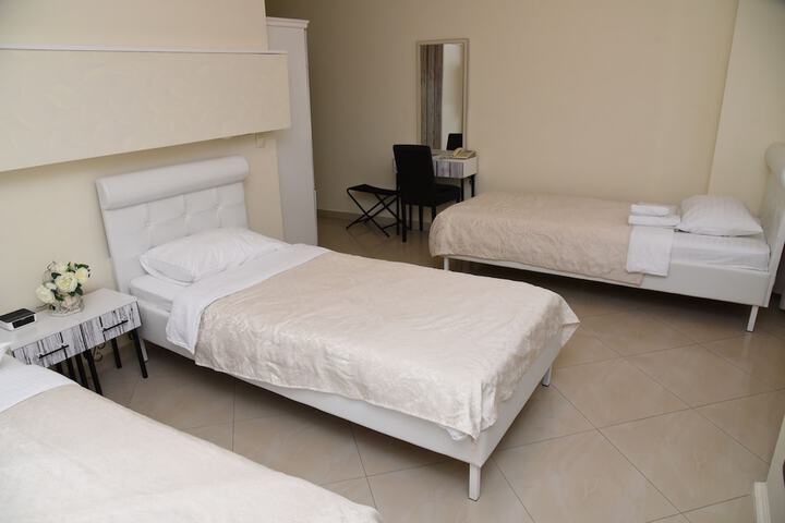Room 18 of 67
