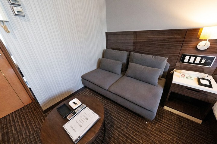 Room 194 of 239