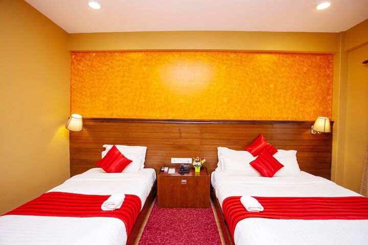 Room 26 of 82