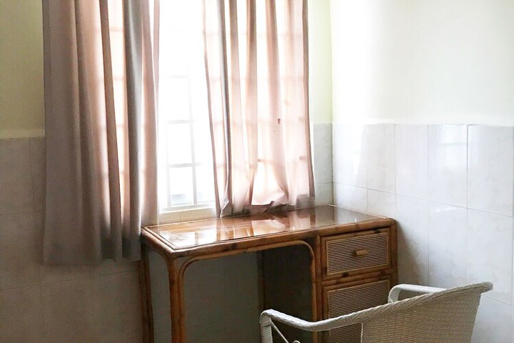Room 49 of 62