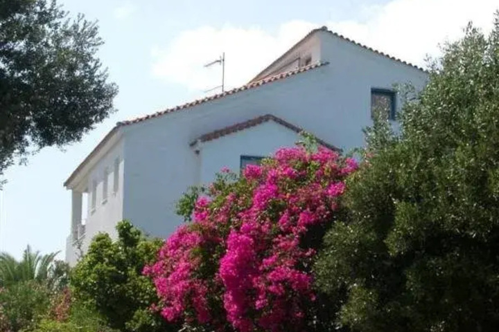 Elena Bungalows