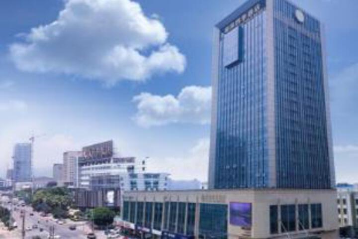 The Pearl Boutique Hotel