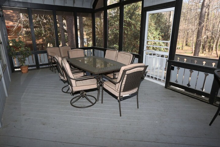 Terrace/Patio 324 of 400