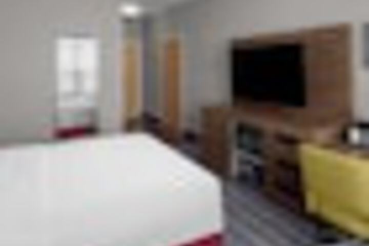Room 29 of 153