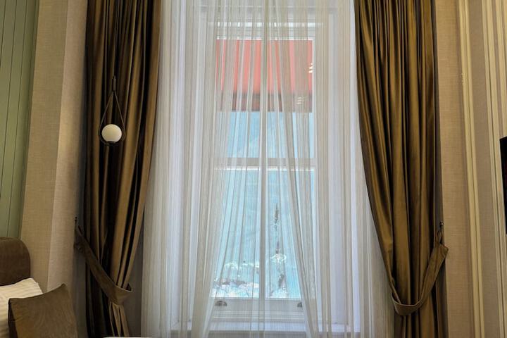 Room 25 of 47