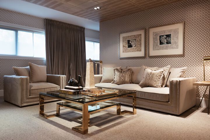 Room 22 of 49
