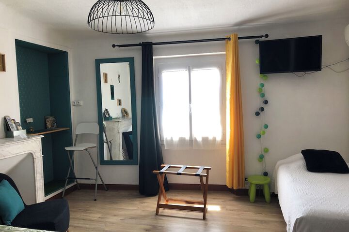 Room 18 of 29