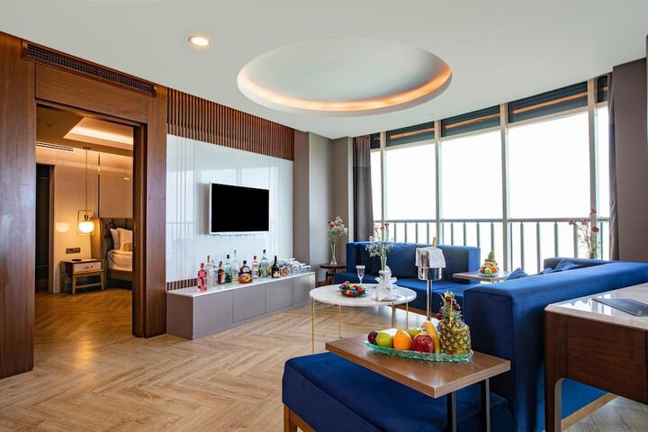 Room 50 of 280
