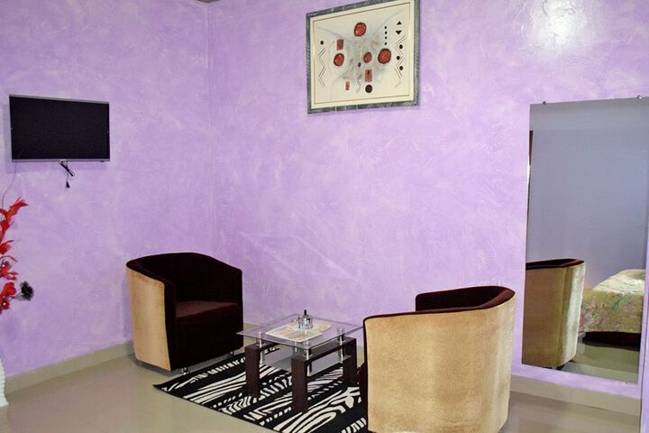 Room 12 of 20