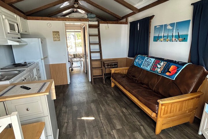 Room 5 of 21