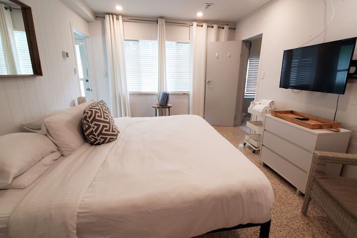 Room 36 of 236