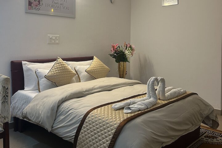 Room 12 of 21