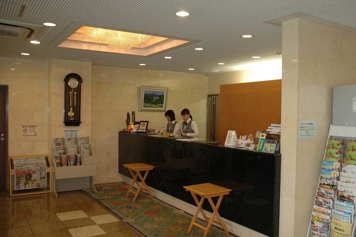 Hotel 2 of 33