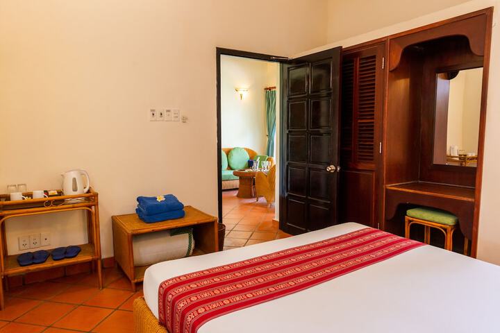 Room 8 of 95