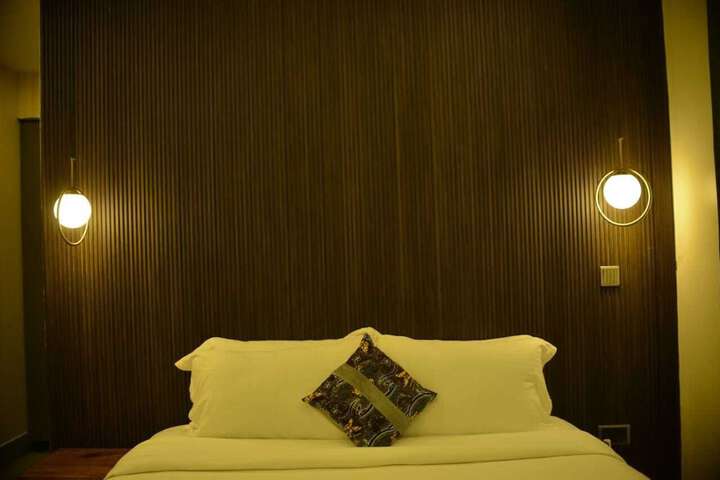 Room 3 of 29