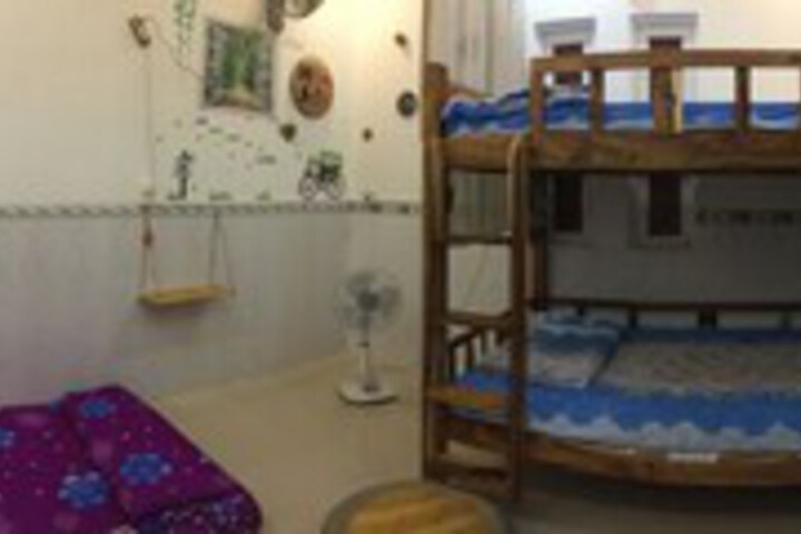 Room 7 of 44