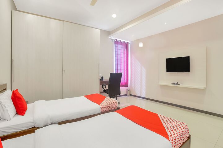 Room 18 of 24